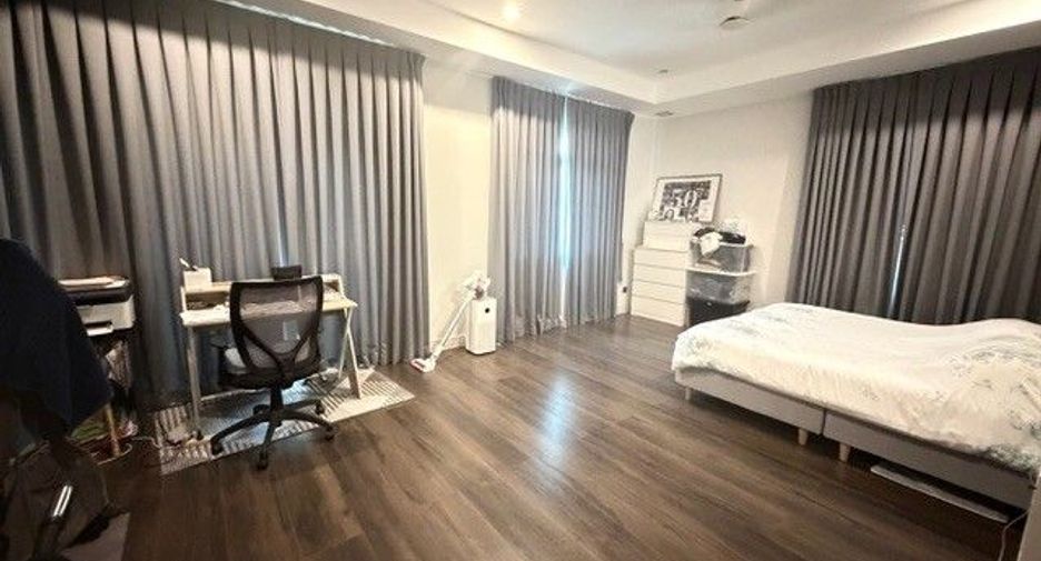 For rent 4 bedrooms house in Bang Phli, Samut Prakan
