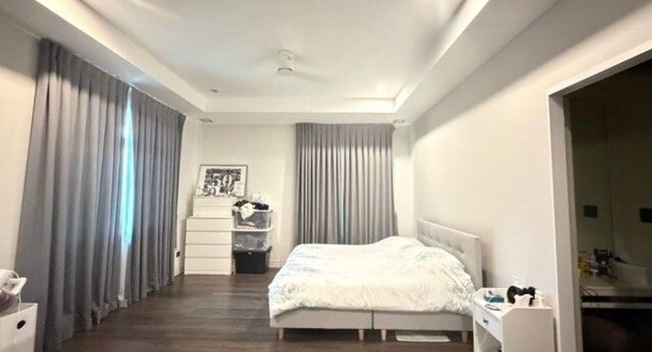 For rent 4 bedrooms house in Bang Phli, Samut Prakan