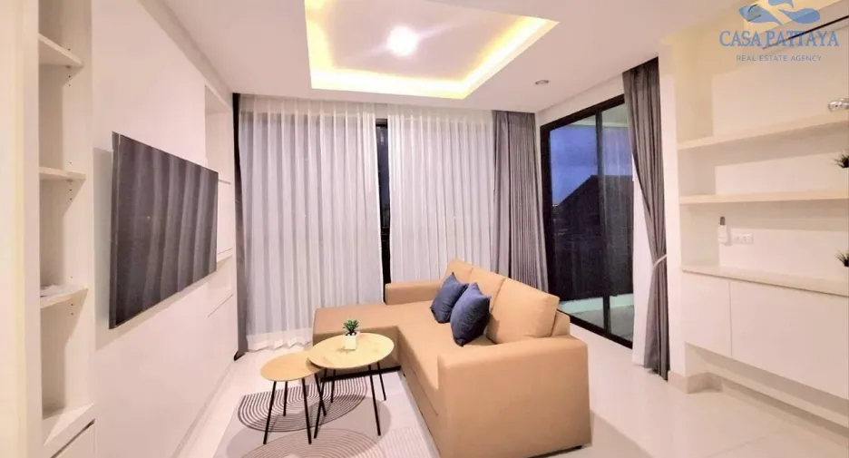 For rent 2 bedrooms condo in East Pattaya, Pattaya