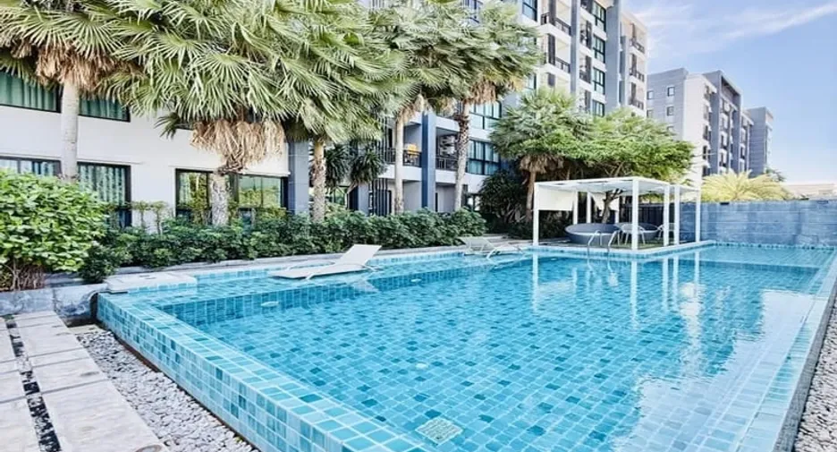 For rent 2 bedrooms condo in East Pattaya, Pattaya