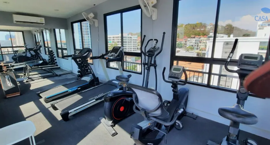 For sale 1 bed condo in East Pattaya, Pattaya
