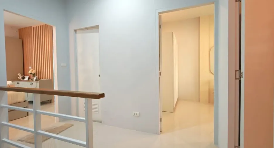 Casa adosada en venta de 3 habitaciones en East Pattaya, Pattaya