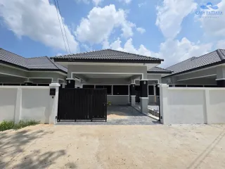 For sale 3 bedrooms villa in Bang Lamung, Chonburi