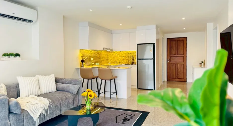 For sale 2 bedrooms condo in South Pattaya, Pattaya