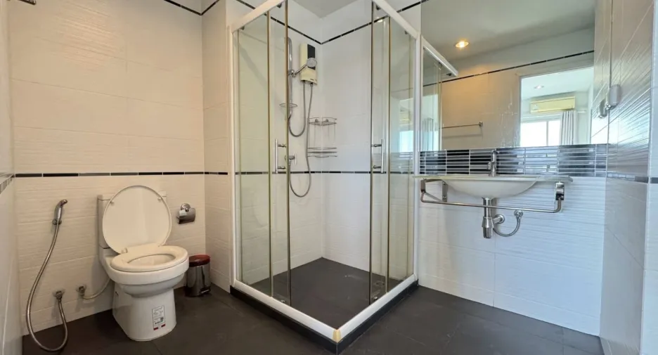 For sale 1 Beds condo in Central Pattaya, Pattaya