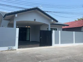 For sale 3 bedrooms house in Bang Lamung, Chonburi