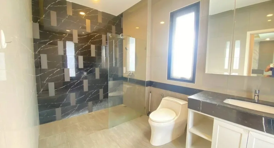 For rent 3 bedrooms house in East Pattaya, Pattaya