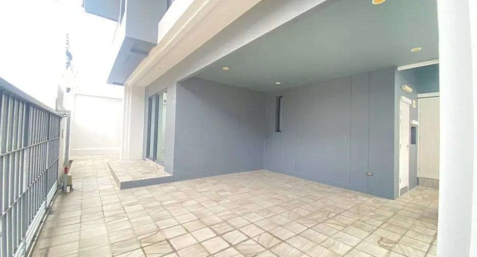 For rent 3 bedrooms house in East Pattaya, Pattaya