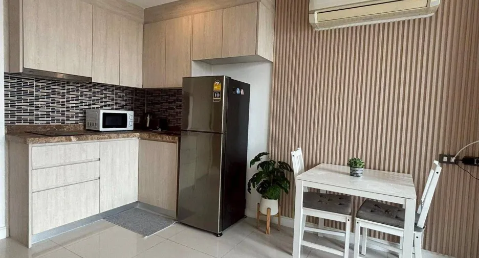 For sale 1 bed condo in Pratumnak, Pattaya