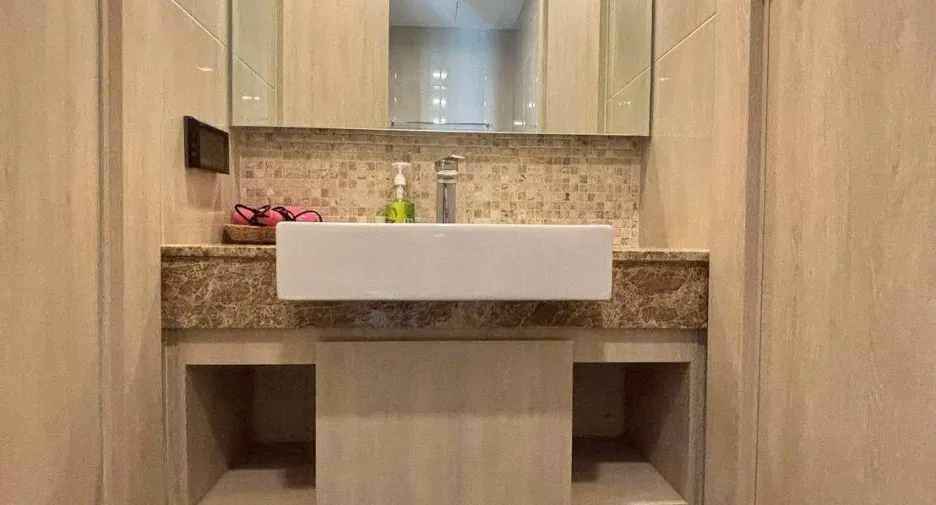 For sale 1 bed condo in Pratumnak, Pattaya