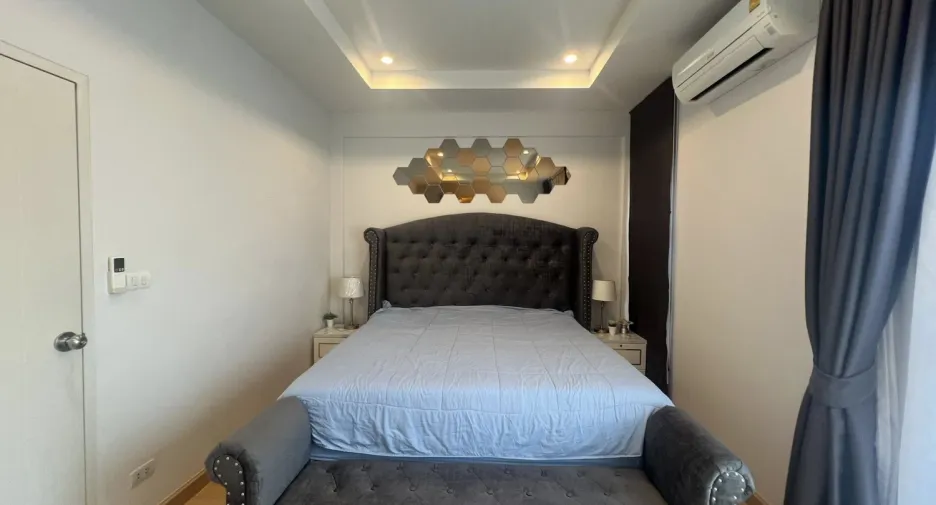For sale 3 bedrooms townhouse in East Pattaya, Pattaya
