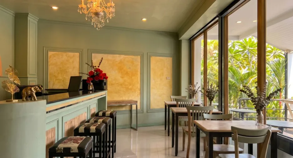 For sale 12 bedrooms hotel in Pratumnak, Pattaya
