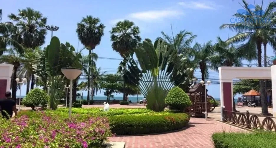 For sale 2 bedrooms condo in Jomtien, Pattaya