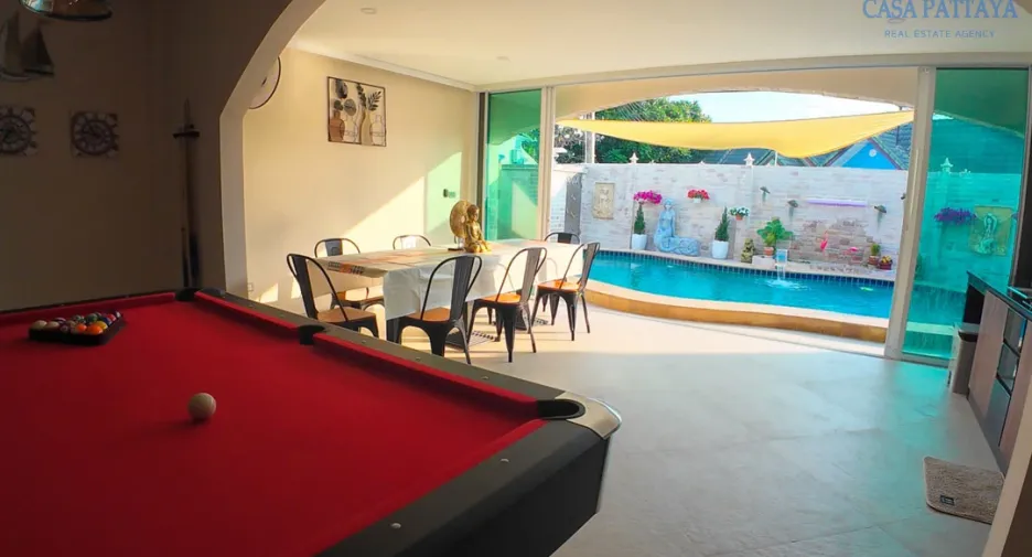 For sale 4 bedrooms villa in Bang Lamung, Chonburi