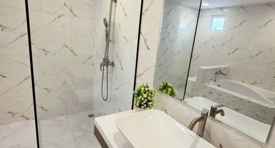 For sale 3 bedrooms villa in East Pattaya, Pattaya