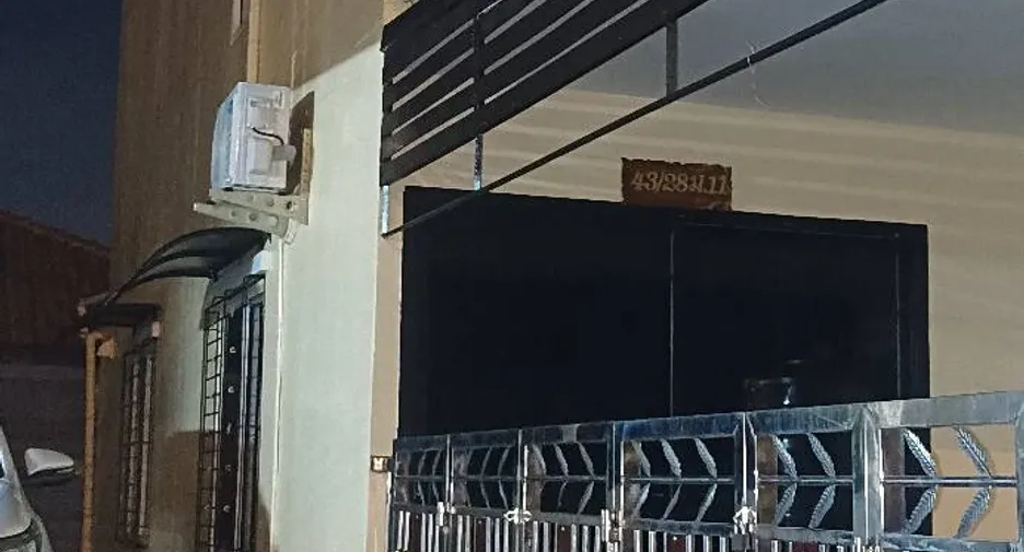 For sale 2 bedrooms townhouse in East Pattaya, Pattaya