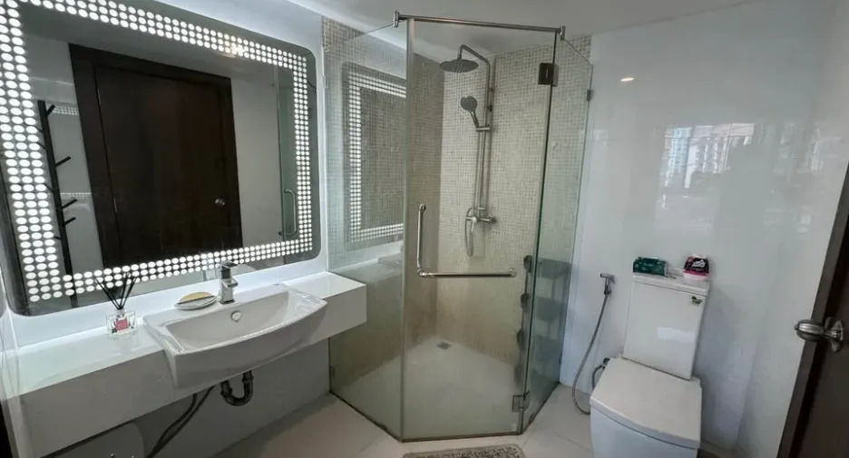 For sale 1 bed condo in North Pattaya, Pattaya