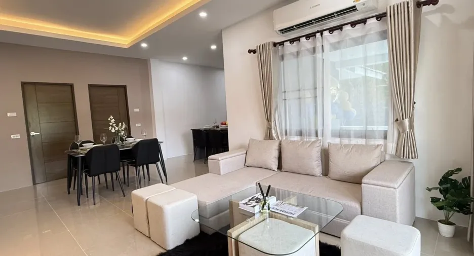 For sale 3 bedrooms villa in East Pattaya, Pattaya