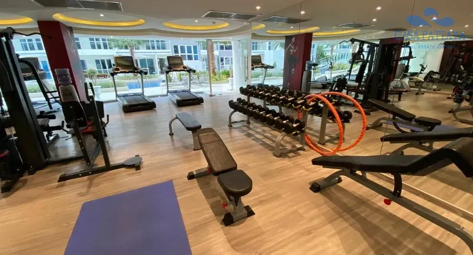 For sale 2 bedrooms condo in South Pattaya, Pattaya