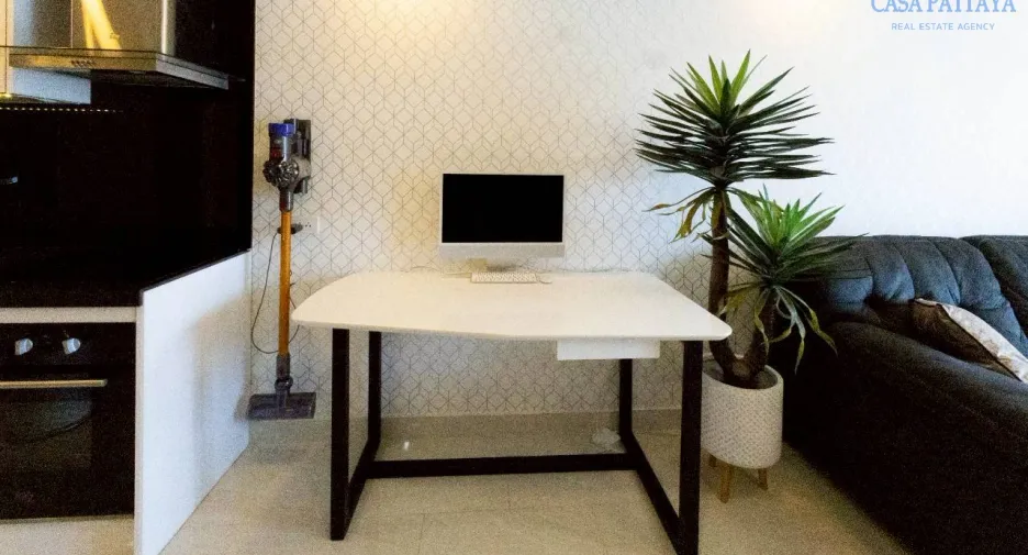 For sale 2 bedrooms condo in South Pattaya, Pattaya