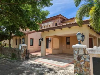 For sale 3 bedrooms house in Huay Yai, Pattaya