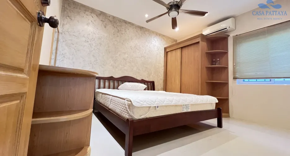For sale 3 ベッドルーム villa in East Pattaya, Pattaya