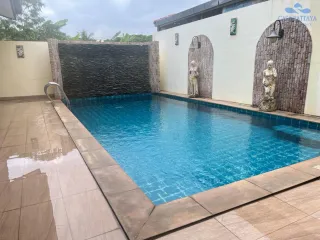 For sale 3 ベッドルーム villa in Bang Lamung, Chonburi