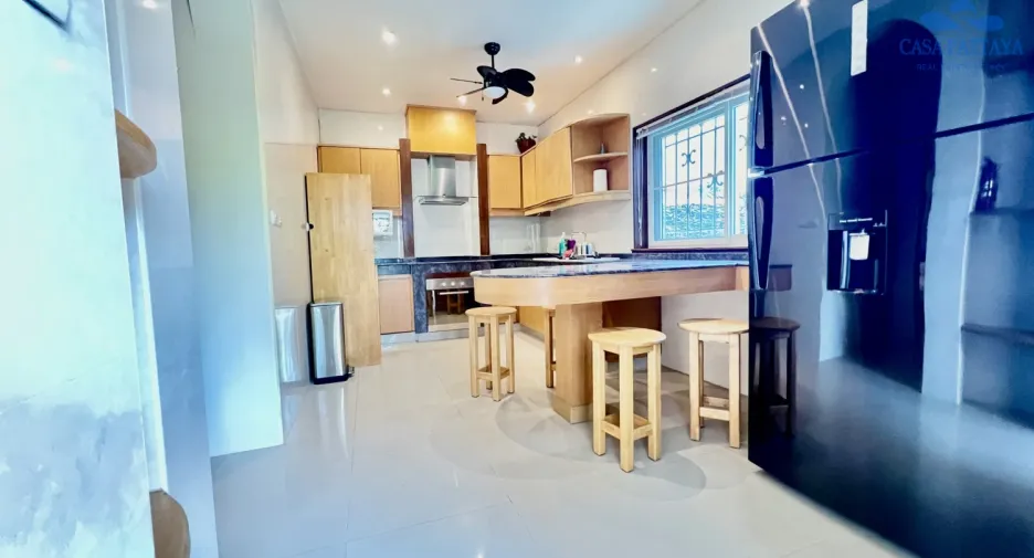 For sale 3 ベッドルーム villa in East Pattaya, Pattaya