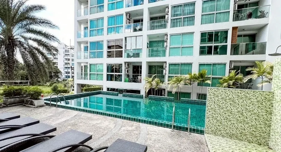 For sale 2 bedrooms condo in Pratumnak, Pattaya