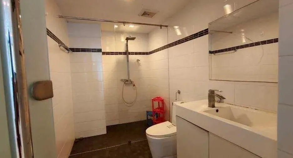 For sale 2 bedrooms condo in Pratumnak, Pattaya