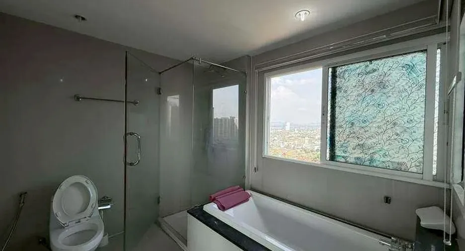 For sale 1 bed condo in North Pattaya, Pattaya