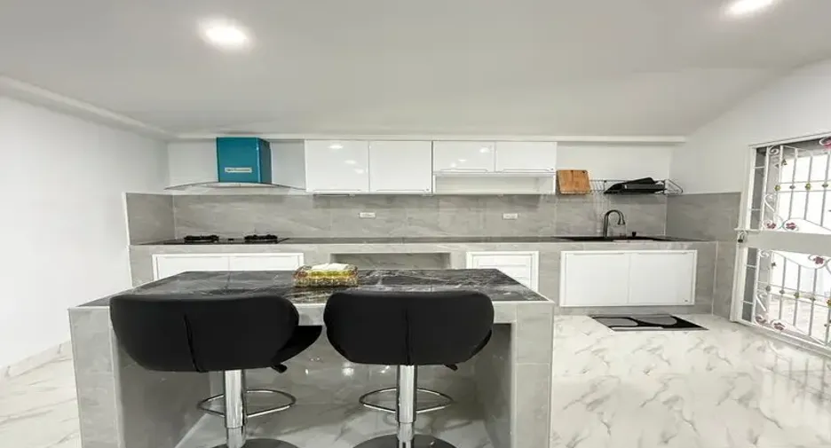 For sale 4 bedrooms house in East Pattaya, Pattaya