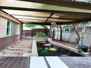 Casa en alquiler de 3 habitaciones en Bang Lamung, Chonburi