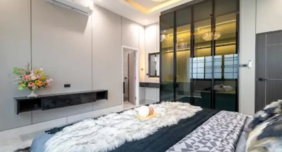 For sale 3 bedrooms villa in Bang Lamung, Chonburi