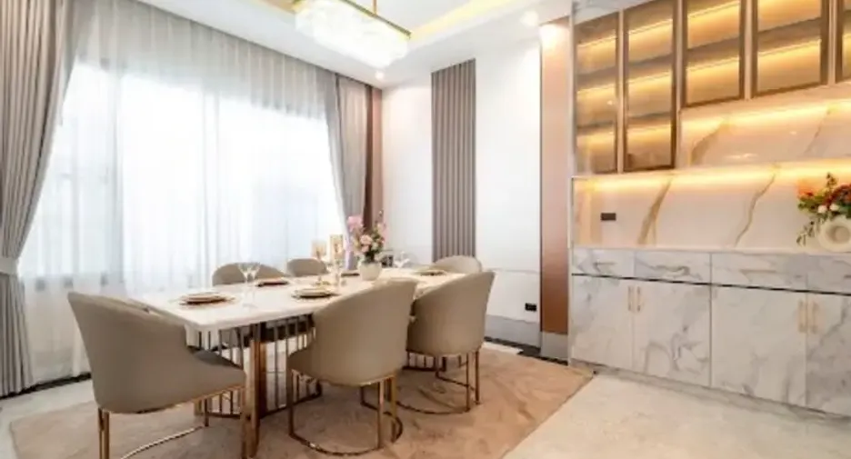 For sale 3 bedrooms villa in Bang Lamung, Chonburi