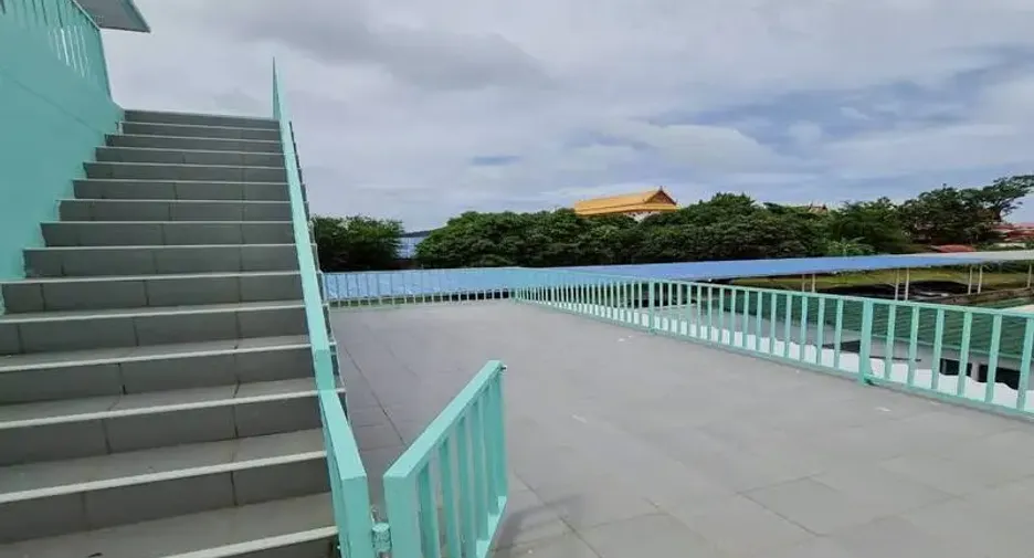 For sale 8 bedrooms apartment in Sattahip, Chonburi