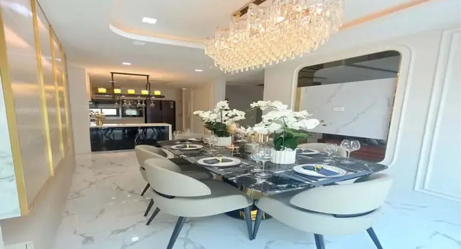 For sale 5 bedrooms villa in Jomtien, Pattaya