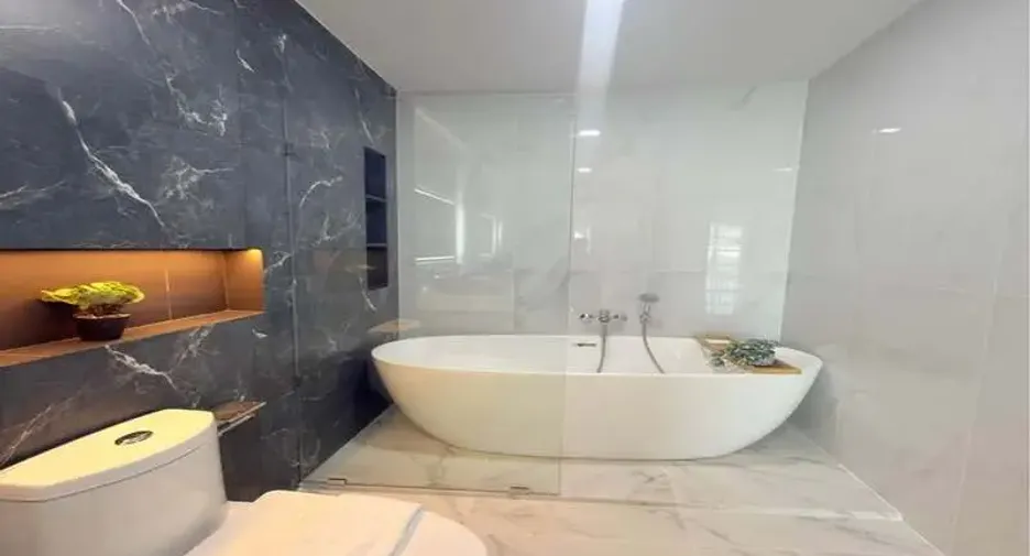 For sale 5 bedrooms villa in Jomtien, Pattaya