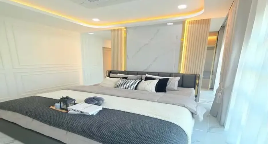 For sale 5 bedrooms villa in Jomtien, Pattaya