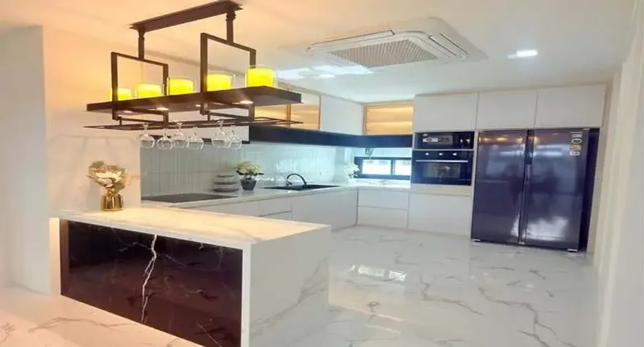 For sale 5 bedrooms villa in Jomtien, Pattaya