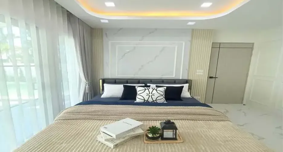 For sale 5 bedrooms villa in Jomtien, Pattaya