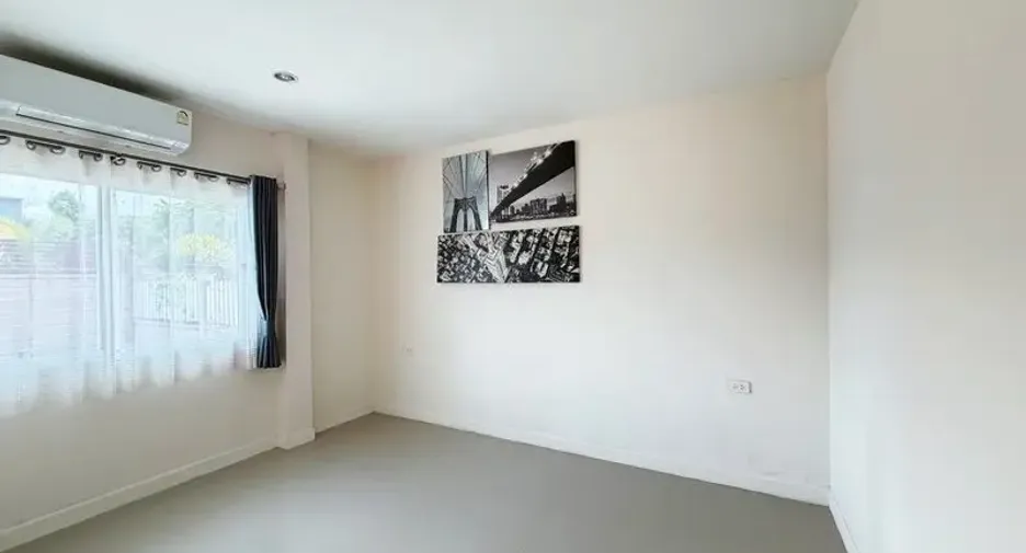 For sale 3 bedrooms house in East Pattaya, Pattaya
