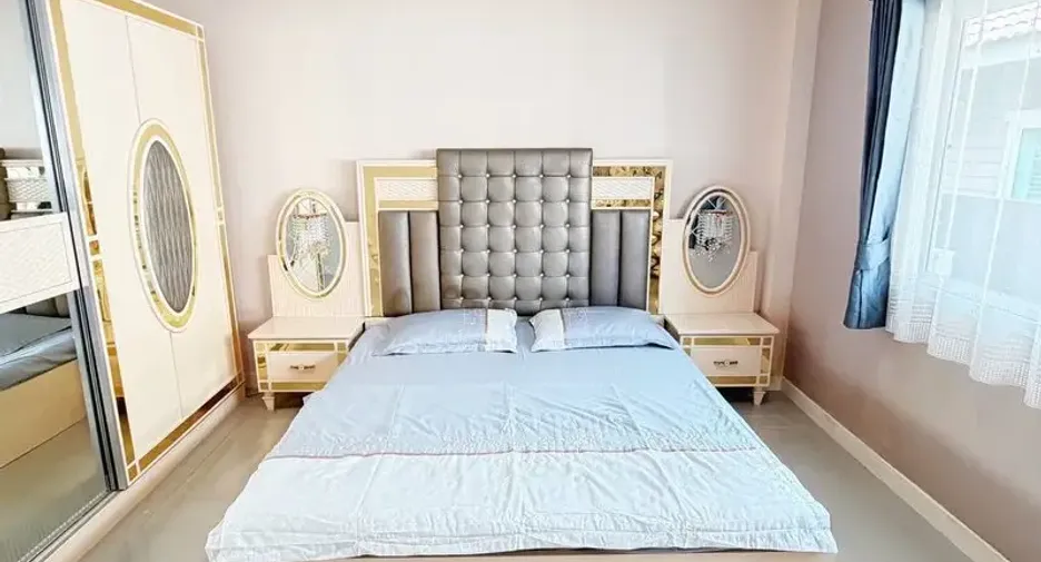 For sale 3 bedrooms house in East Pattaya, Pattaya