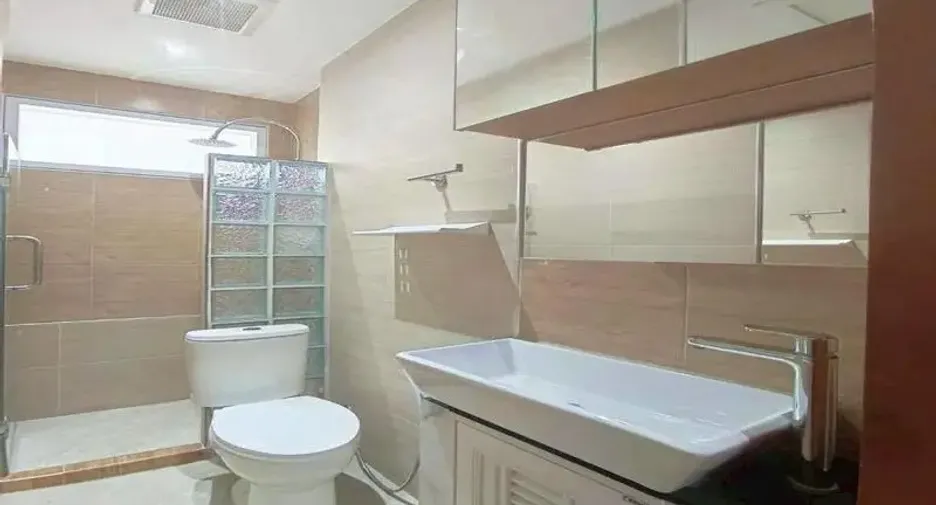 For sale 3 bedrooms villa in Bang Lamung, Chonburi