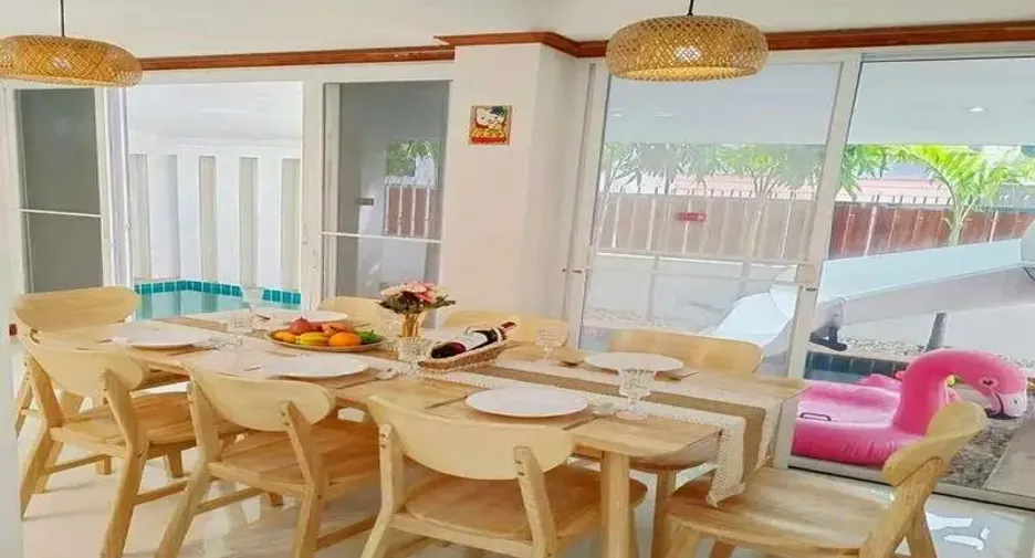 For sale 3 bedrooms villa in Bang Lamung, Chonburi