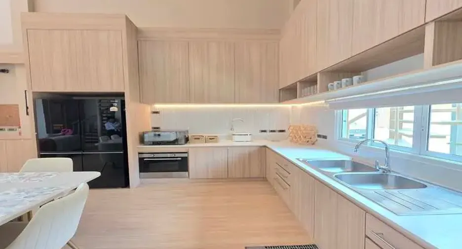 Villa en venta de 3 habitaciones en East Pattaya, Pattaya