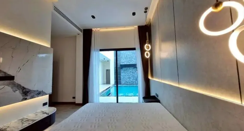 À vendre 4 chambres villa à East Pattaya, Pattaya
