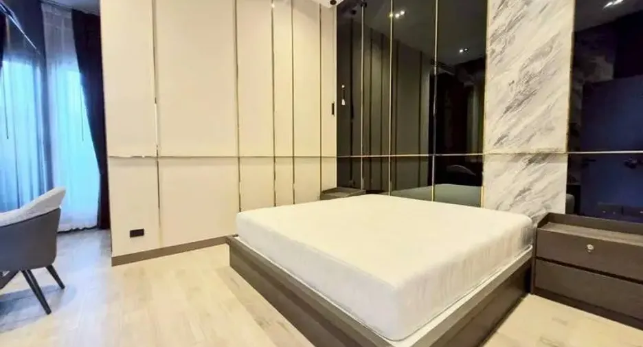 À vendre 4 chambres villa à East Pattaya, Pattaya