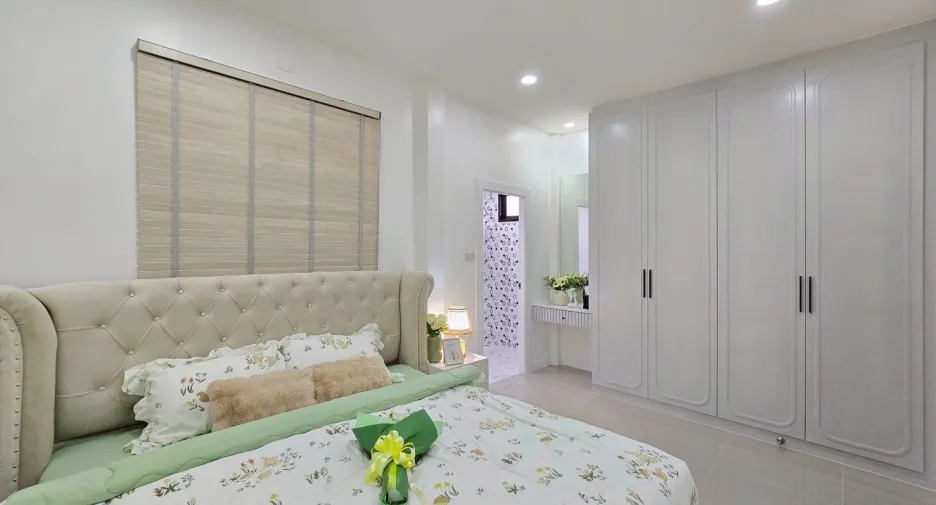 For sale 3 bedrooms house in East Pattaya, Pattaya