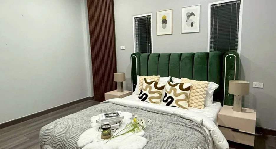 For sale 4 bedrooms villa in East Pattaya, Pattaya